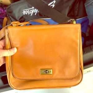 Fossil crossbag